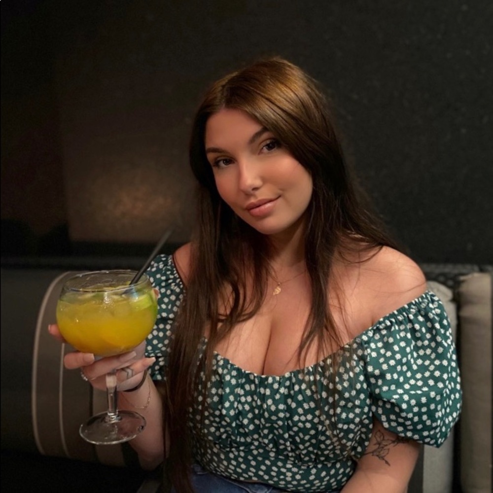 Meet your Posher, Kim